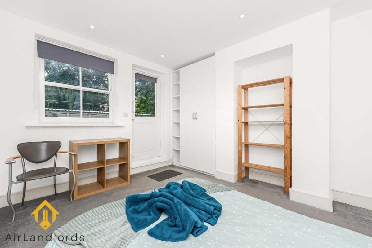 сеntral 2 Bedroom Flat In Acton *
